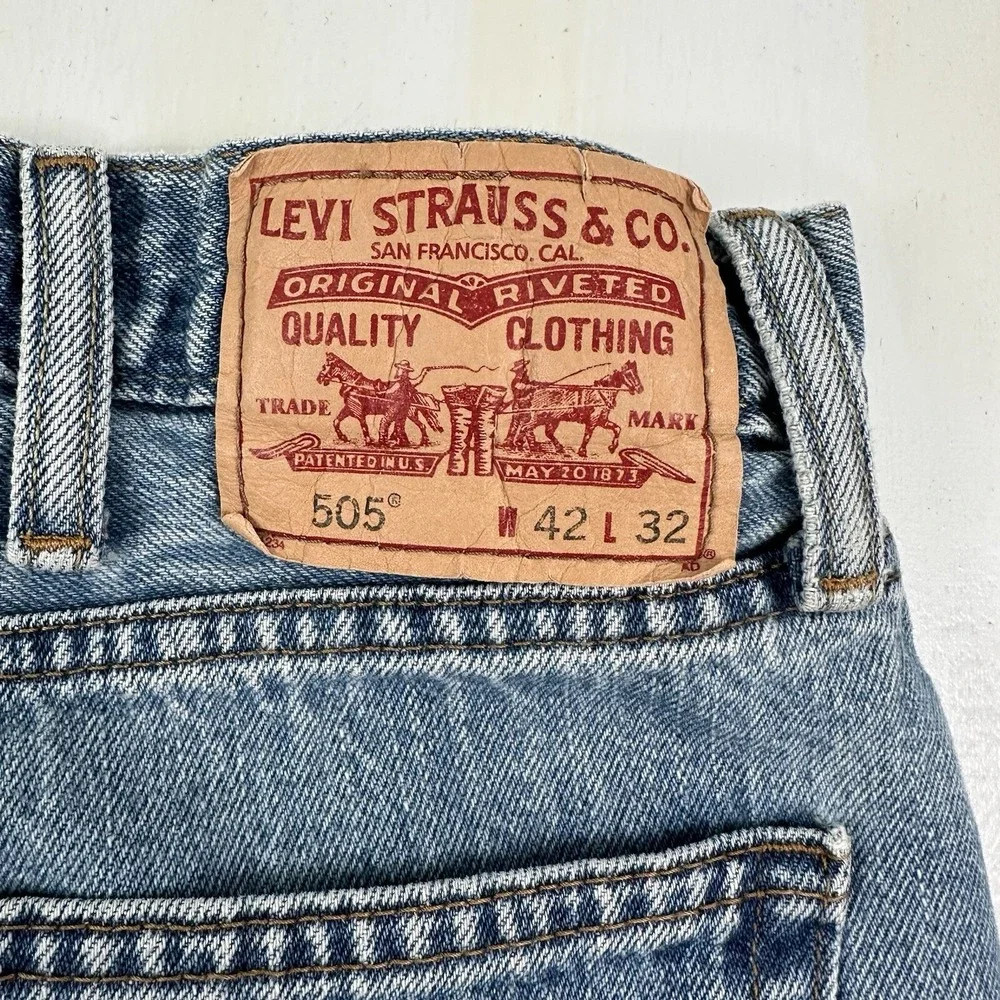 Y2K Levi's 505 Jeans Men's 42x32 Regular Fit 100% Cotton Straight Leg Light Wash